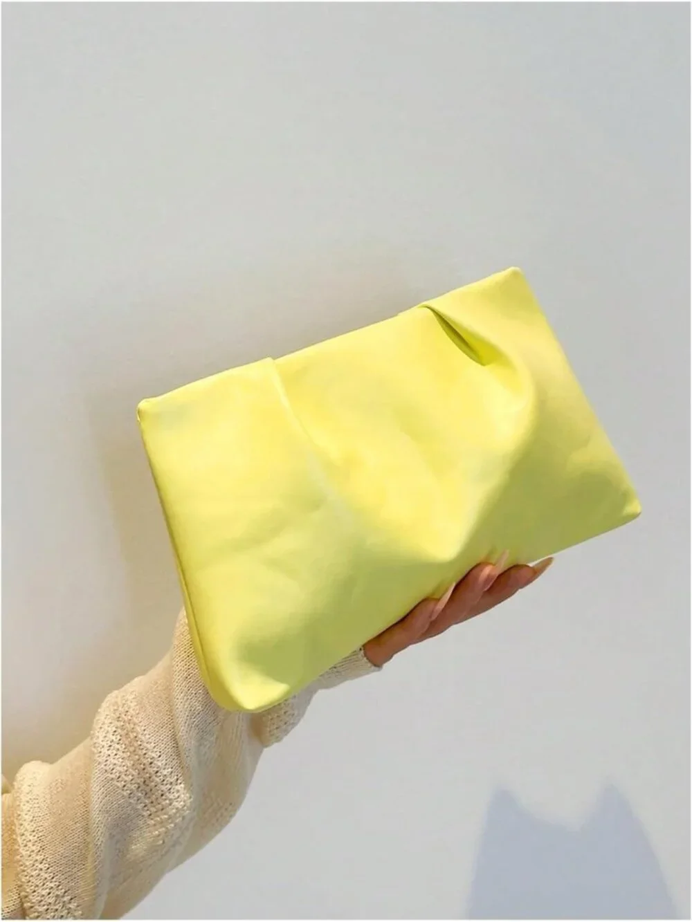 👜Women's Yellow PU Leather Clutch Purses Small Zipper Elegant Ruched Handbag